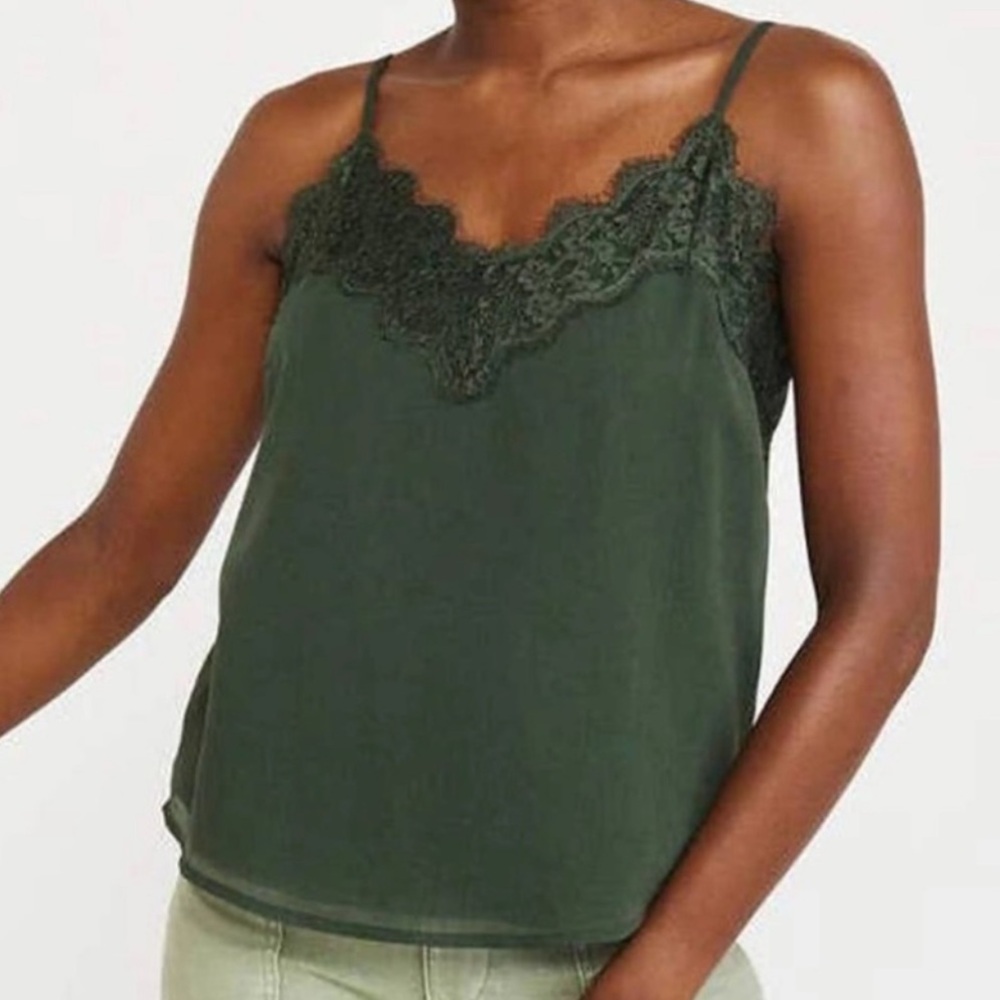 Abercrombie & Fitch Lace Cami